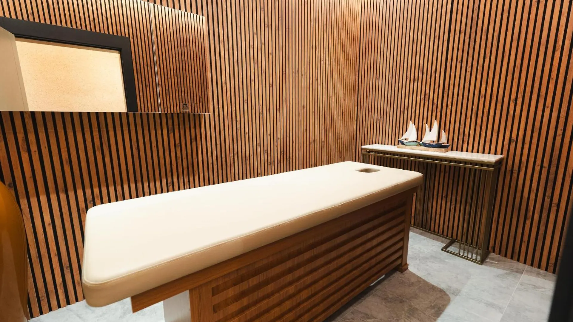 Stillo Business Hotel Aliaga Turkije