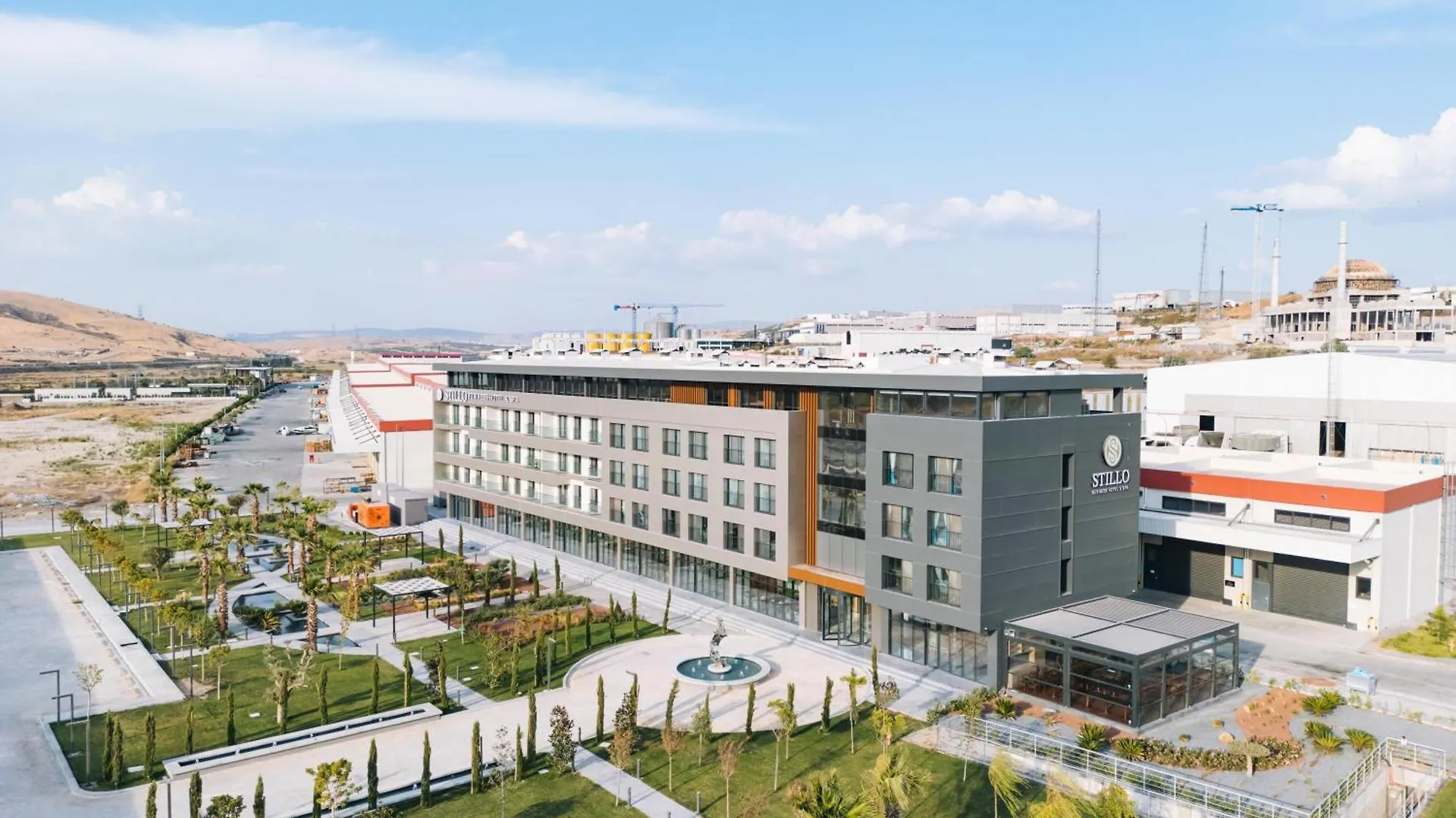 Stillo Business Hotel Aliaga